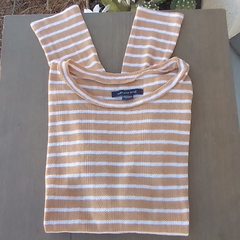American Eagle Outfitters L/S Tan & White shirt Juniors Size XSmall